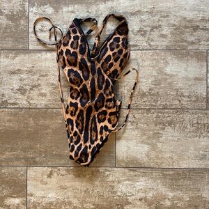 Ta3 SHAPEWEAR Leopard Print One Piece Swimsuit